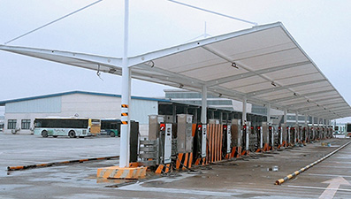 膜結(jié)構(gòu)停車棚積水需及時(shí)處理及膜結(jié)構(gòu)車棚保養(yǎng)禁忌