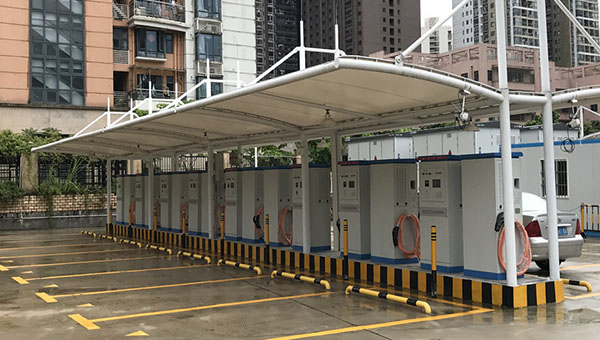 智慧停車新選擇,北京充電樁膜結(jié)構(gòu)雨棚打造城市智能交通
